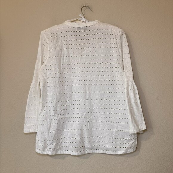 LOFT White Eyelet Top Size Medium V Neck Long Bell Sleeves Lightweight - Picture 5 of 5
